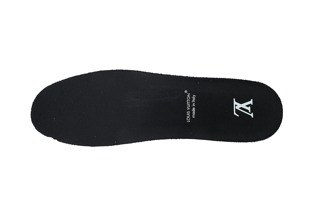 FC God Batch LOUIS VUITTON Trainer New Black And White