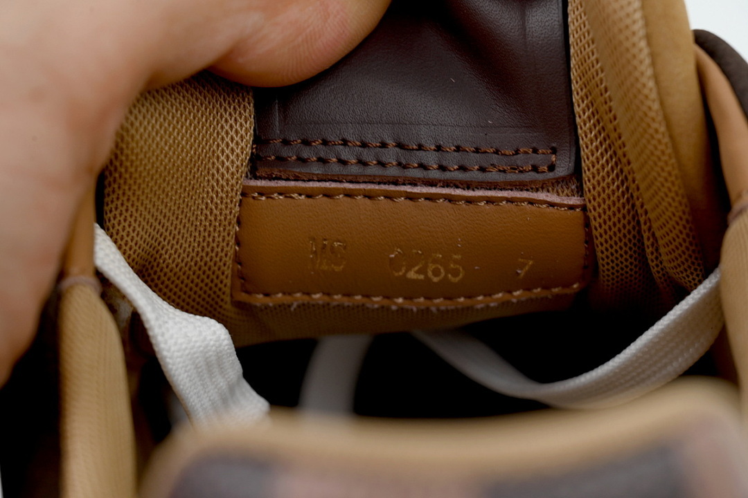 FC God Batch LOUIS VUITTON Trainer NIGO Co Branded Coffee Colors