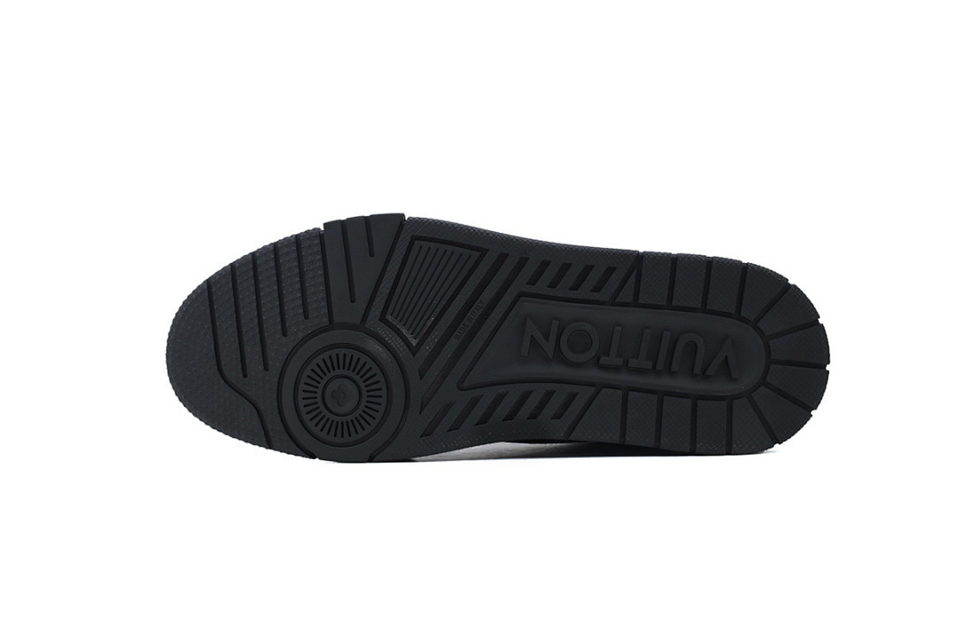 FC God Batch Louis Vuitton Trainer  Black Rivets