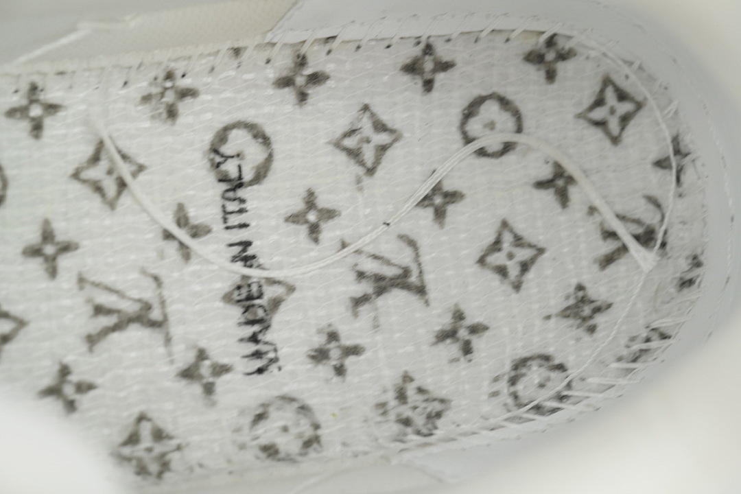 FC God Batch Louis Vuitton Trainer khaki