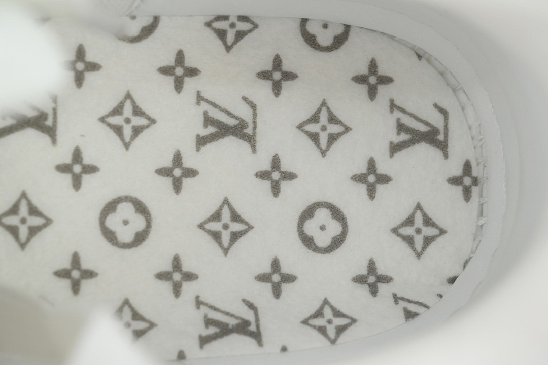 FC God Batch Louis Vuitton Trainer White Brown 