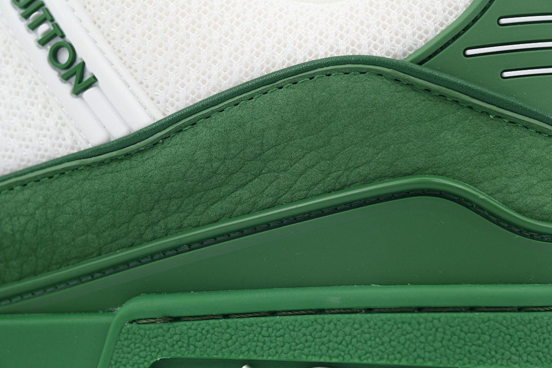 FC God Batch LOUIS VUITTON Trainer White Green