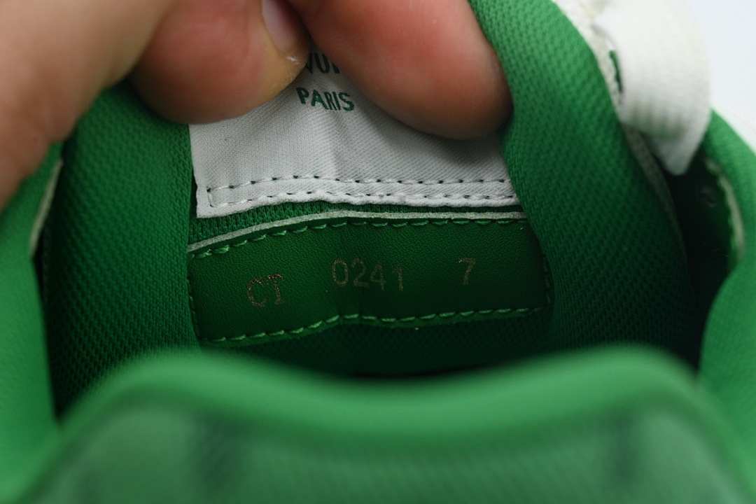  FC God Batch LOUIS VUITTON Trainer  Green Denim Velcro Mesh