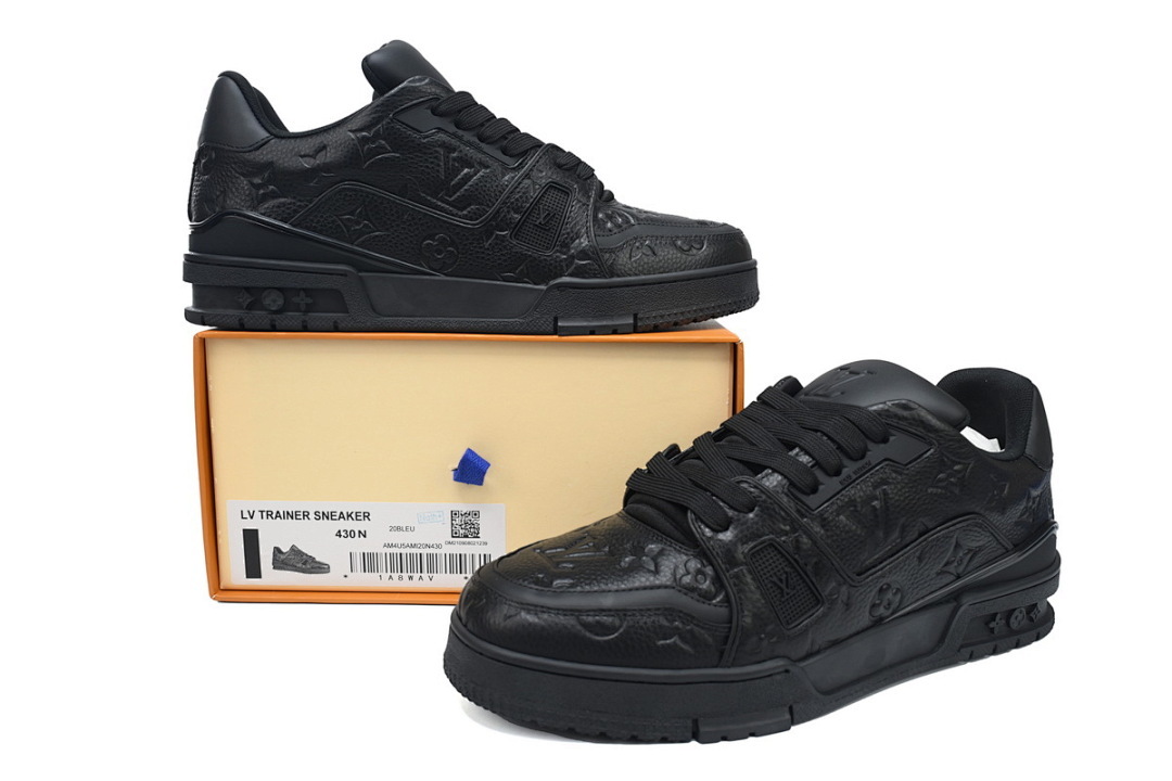 FC God Batch  Louis Vuitton Trainer Black Embossed