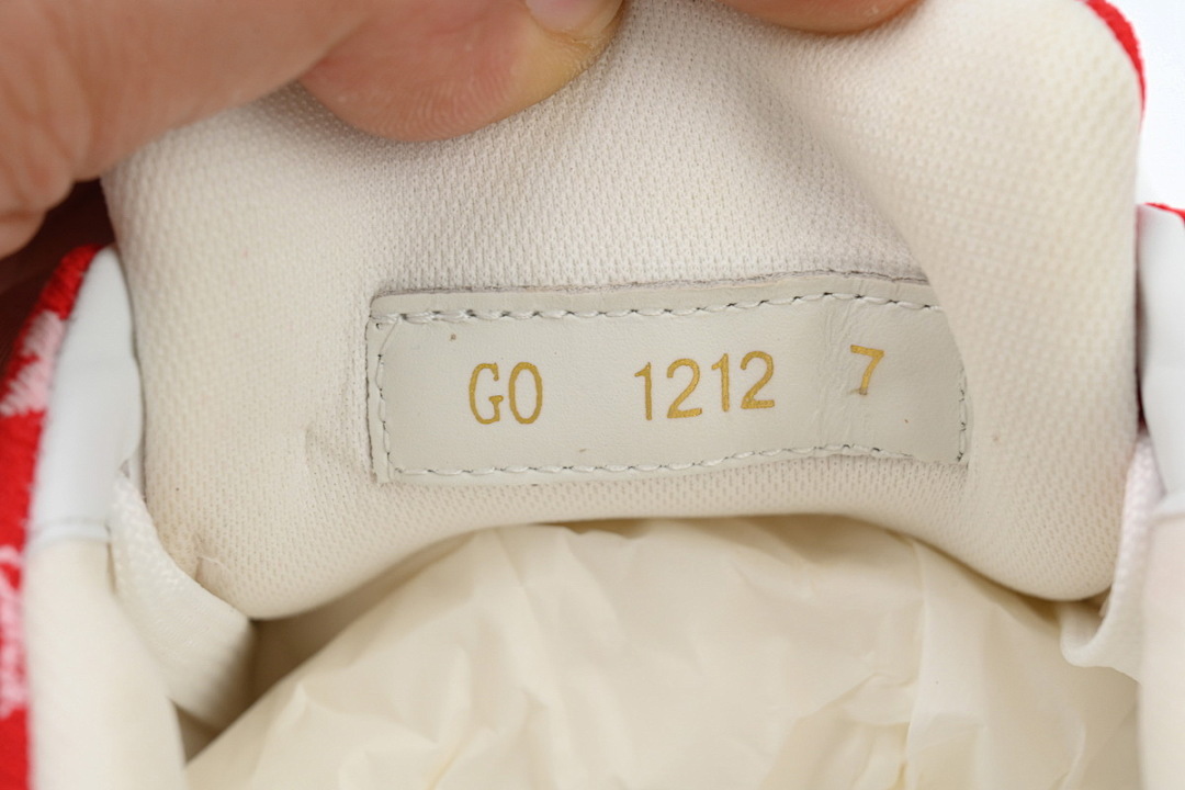 FC God Batch LOUIS VUITTON Trainer  Red