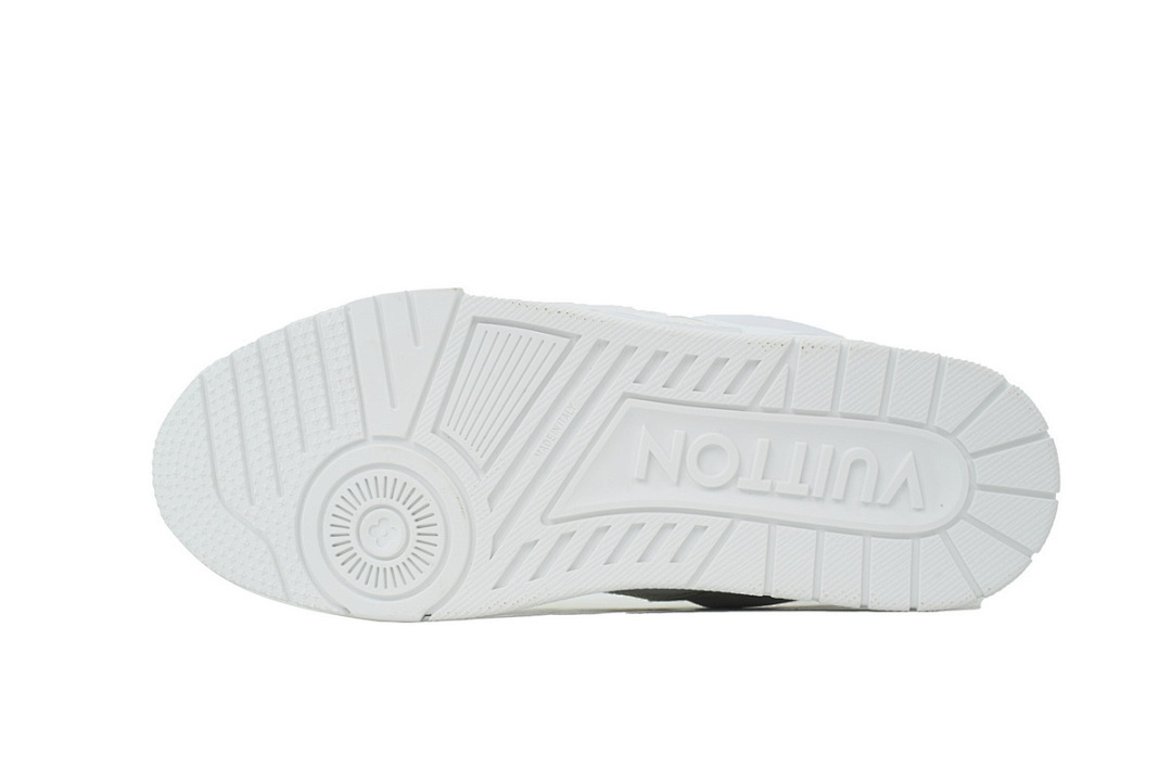 FC God Batch LOUIS VUITTON LV Skate All White