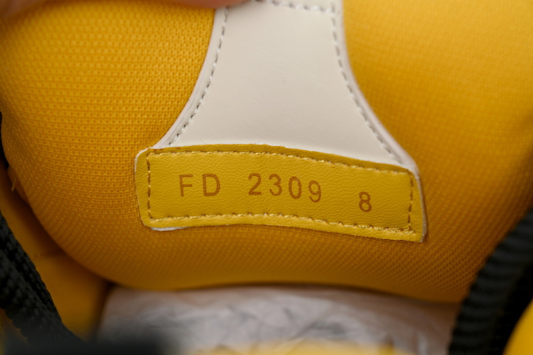 FC God Batch LOUIS VUITTON Skate White Black Yellow