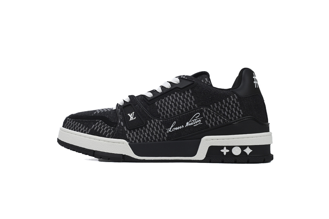 FC God Batch LOUIS VUITTON Trainer Black