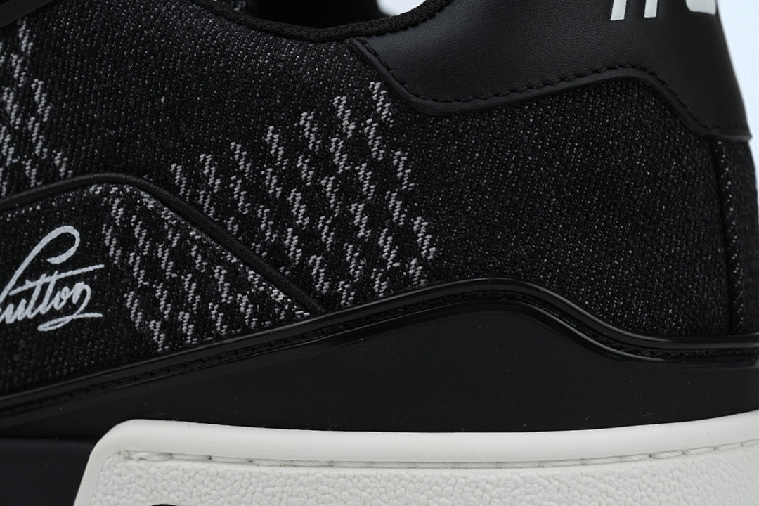 FC God Batch LOUIS VUITTON Trainer Black