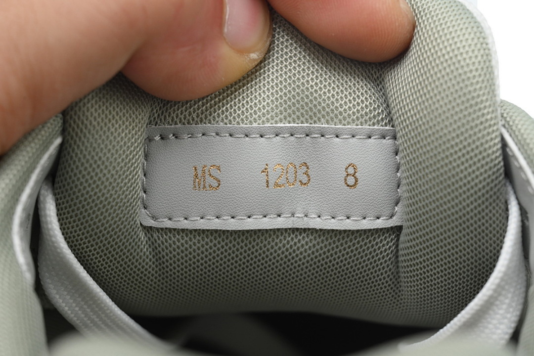 FC God Batch LOUIS VUITTON Trainer Black Green  Mesh