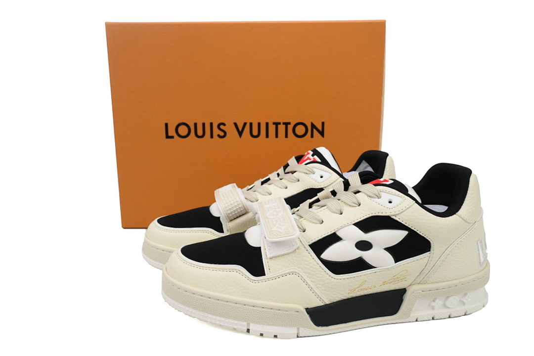 FC God Batch LOUIS VUITTON Trainer Black White Casual 