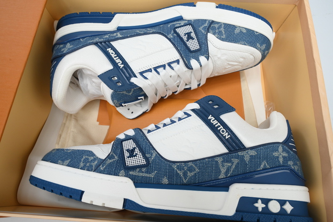 FC God Batch LOUIS VUITTON Trainer Blue Denim Patchworke