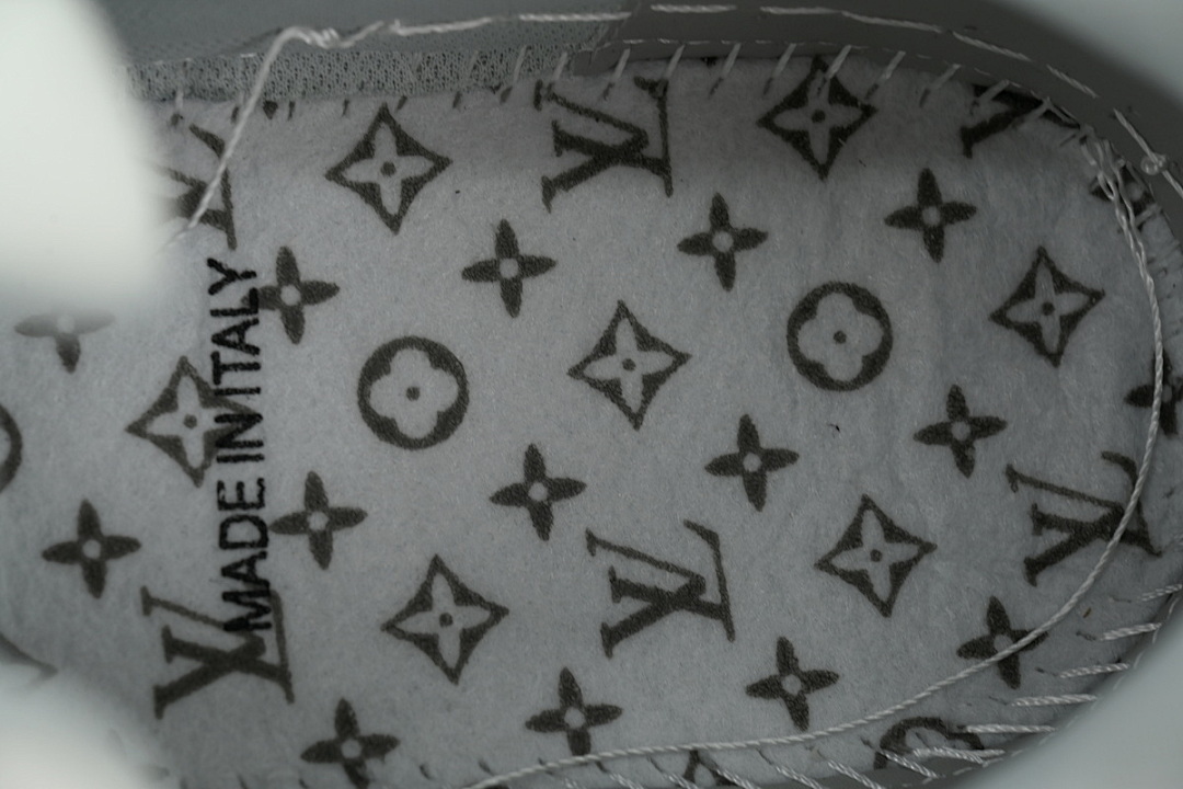 FC God Batch LOUIS VUITTON Trainer New York Limited