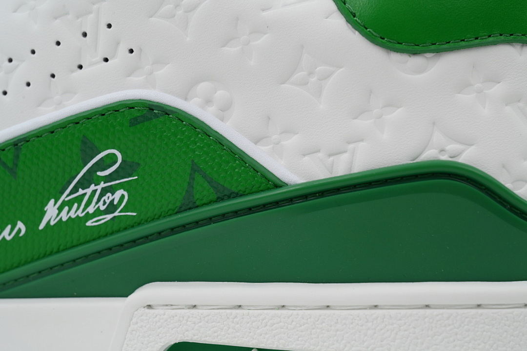 FC God Batch  Louis Vuitton Trainer Embossed White Green
