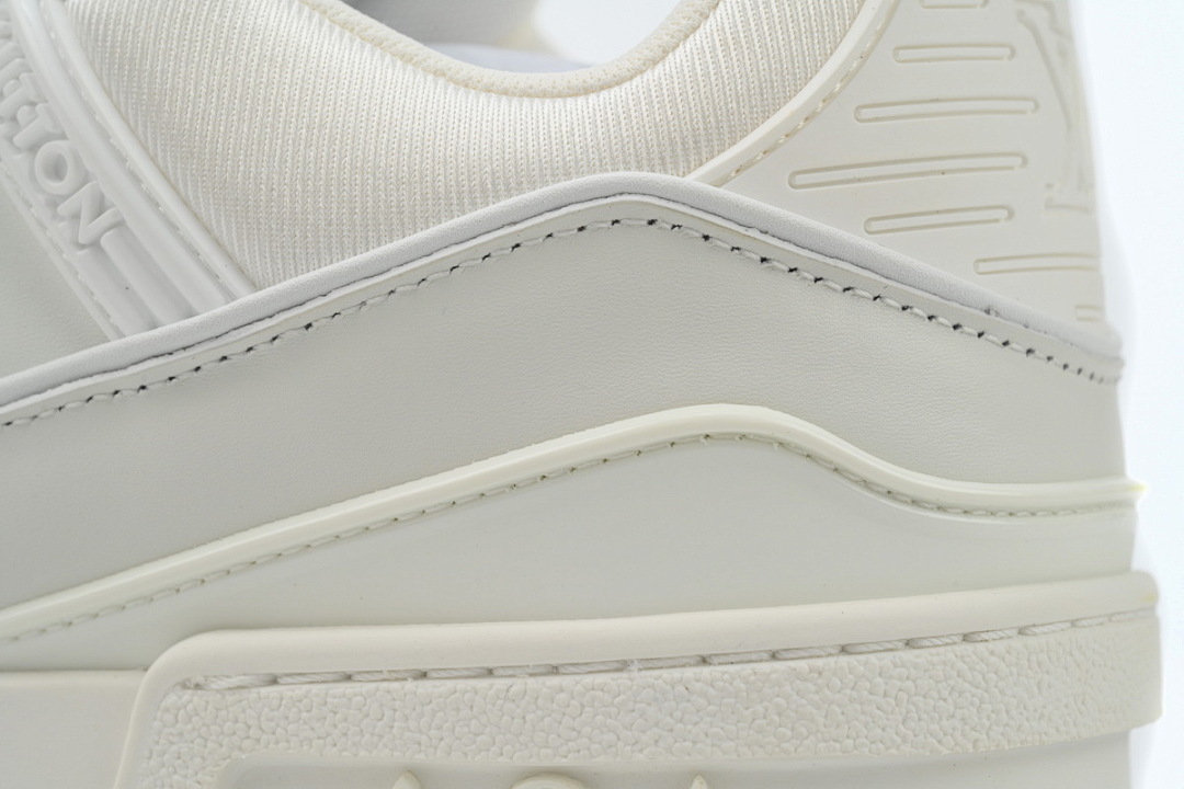 FC God Batch LOUIS VUITTON Trainer White Leather