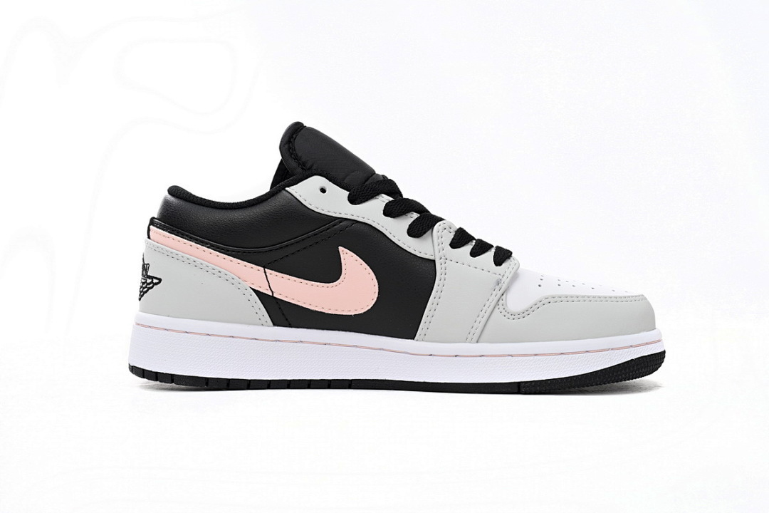 Air Jordan 1 Low White And Black Powder 553558-062 