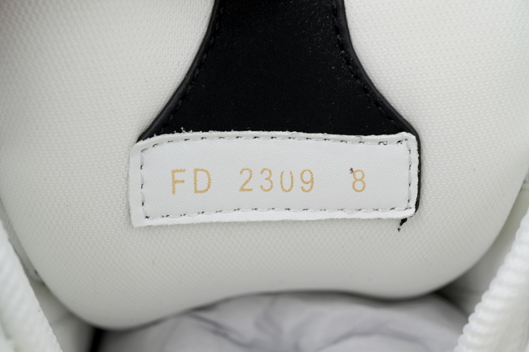 FC God Batch LOUIS VUITTON Skate Black And White