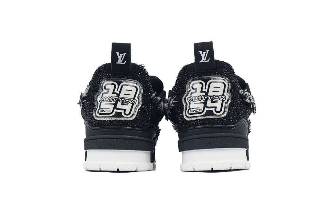 FC God Batch LOUIS VUITTON Skate Horse hair Black Diamond