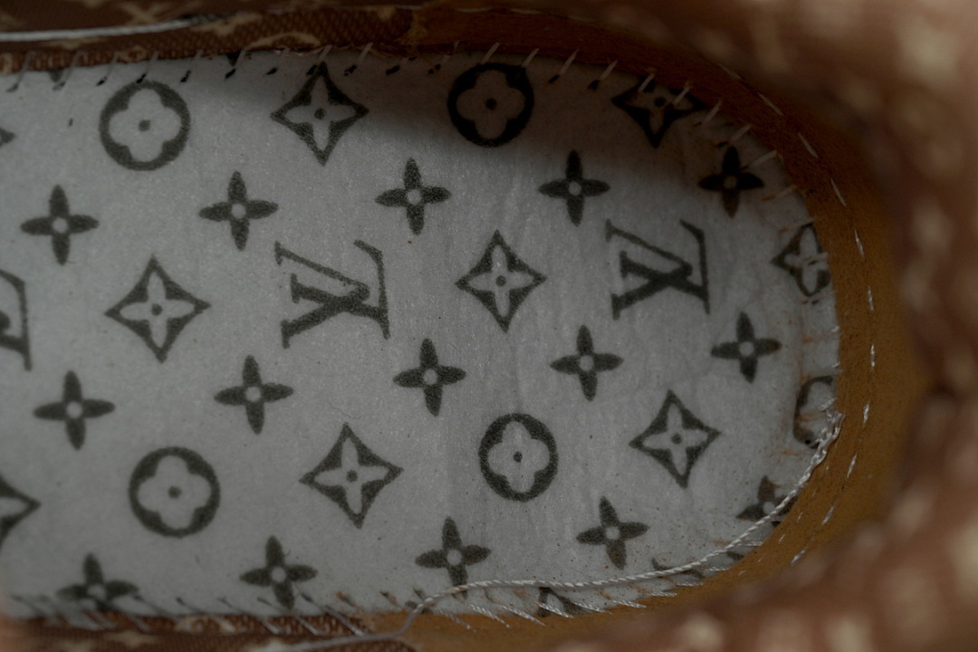 FC God Batch LOUIS VUITTON Skate  Khaki Colored Rhinestone