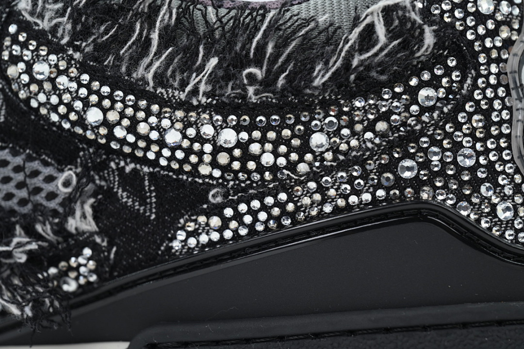 FC God Batch LOUIS VUITTON Skate Black water Diamond