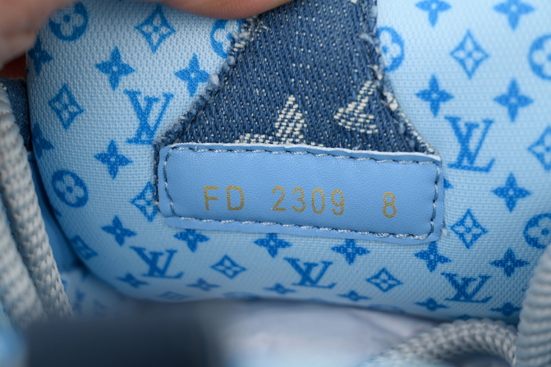 FC God Batch LOUIS VUITTON Skate Blue Water Diamond