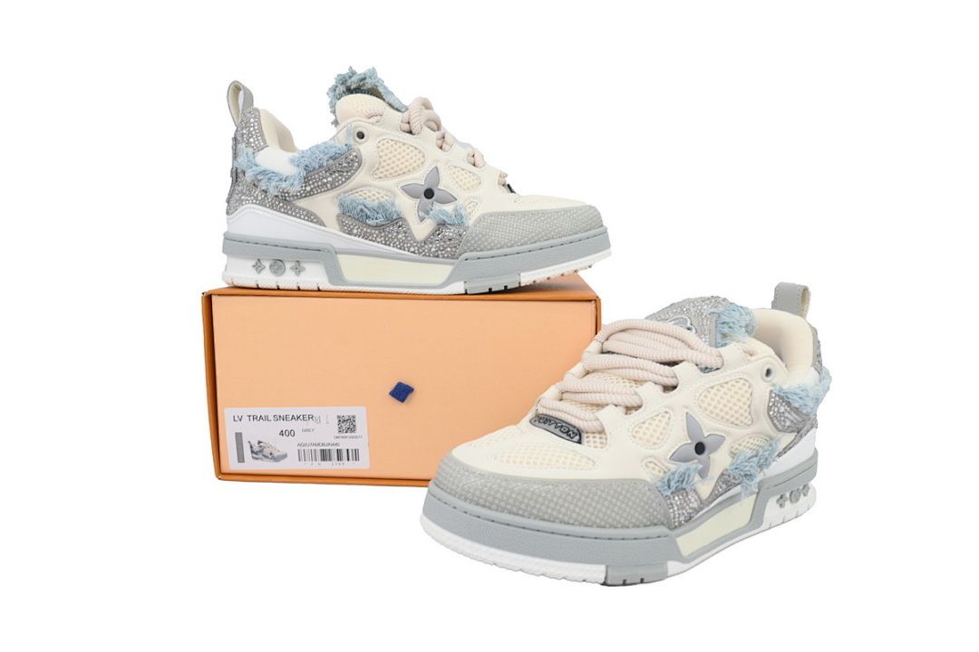 FC God Batch LOUIS VUITTON Skate Horse Hair Gray White Diamond