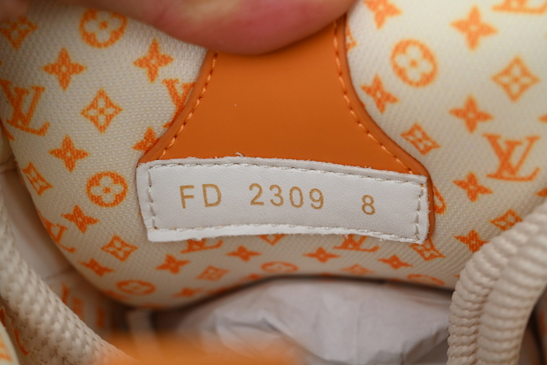 FC God Batch LOUIS VUITTON Skate White And Yellow