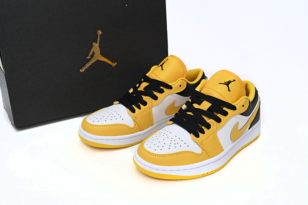  Air Jordan 1 Low “University Gold” 553560-701