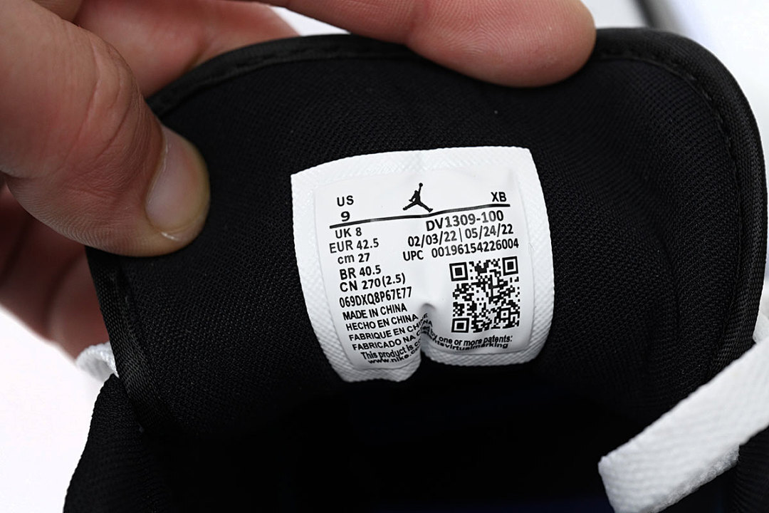  Air Jordan 1 Low “Concord” DV1309-100