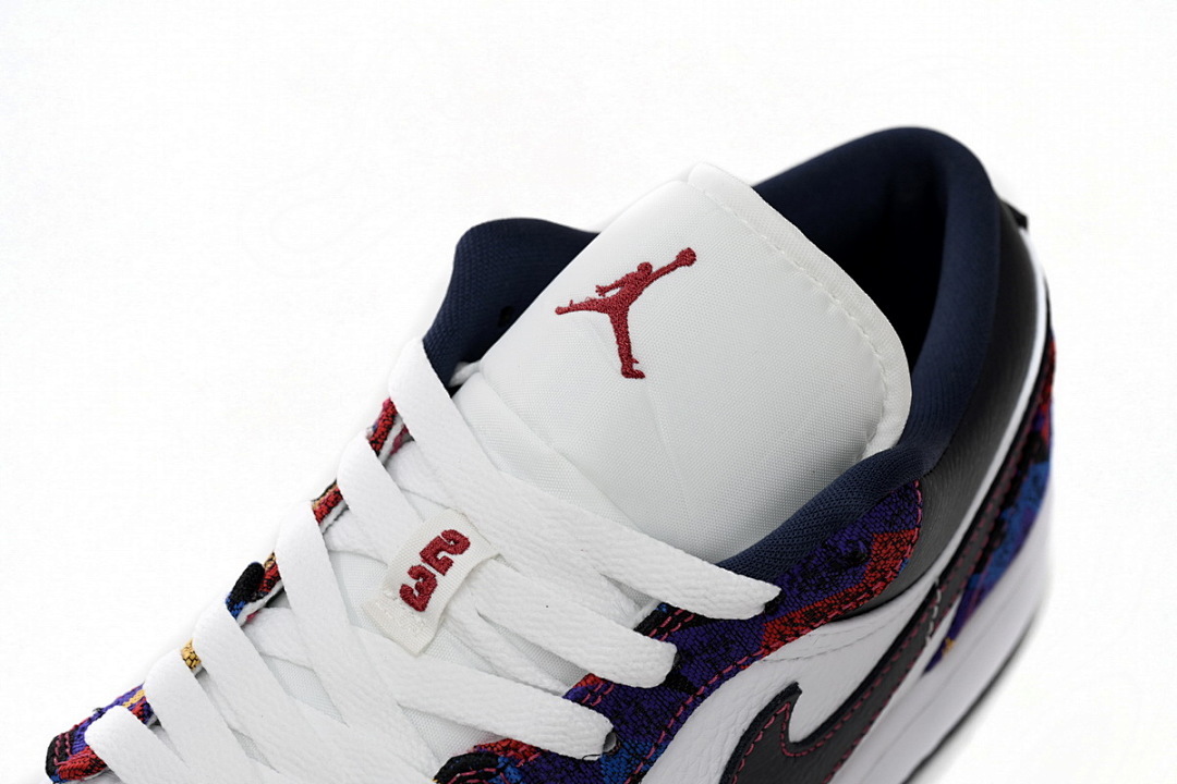 Air Jordan 1 Low Sweater CZ8659-100 