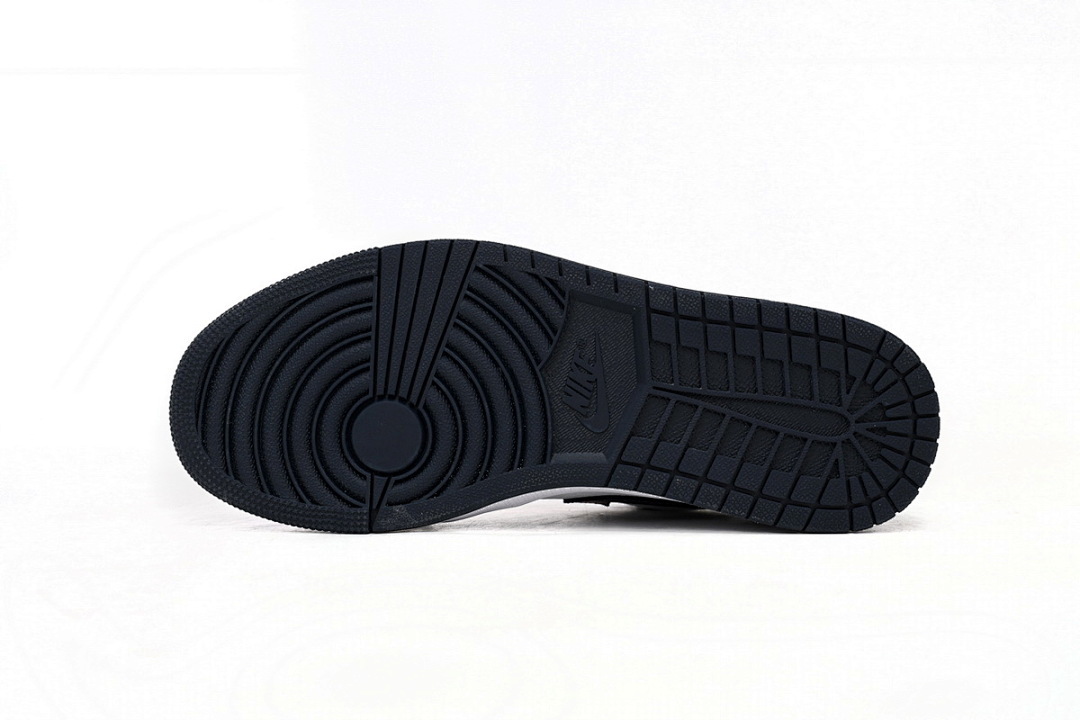 Air Jordan 1 Low Sweater CZ8659-100 