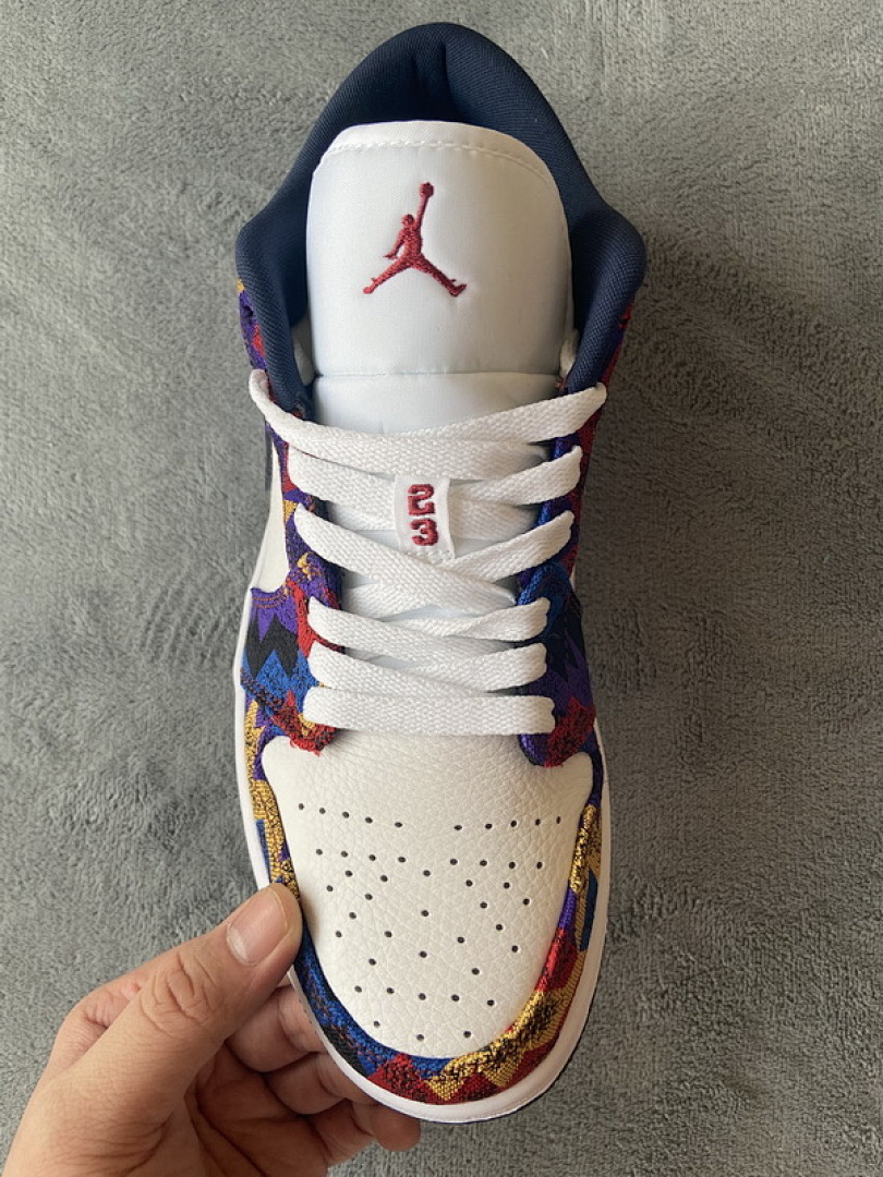 Air Jordan 1 Low Sweater CZ8659-100 