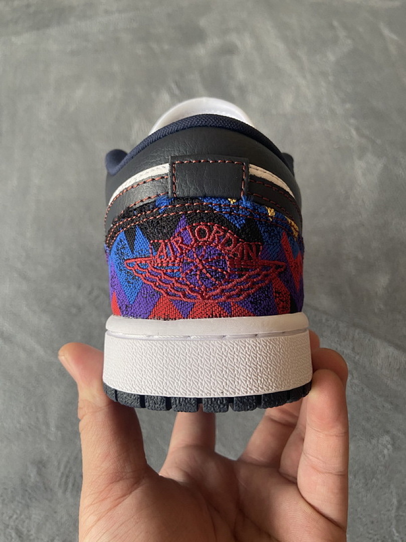 Air Jordan 1 Low Sweater CZ8659-100 