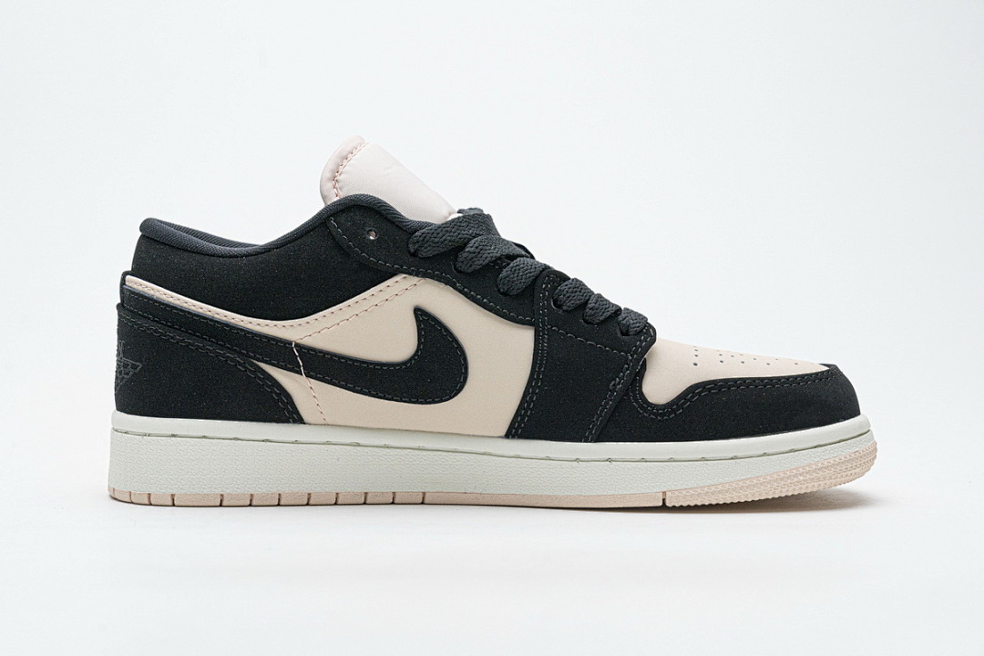  Air Jordan 1 Low “Black Guava Ice”  DC0774-003 