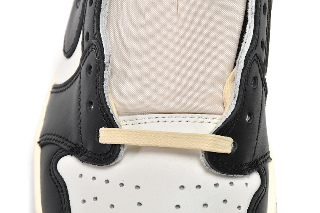 Travis Scott x Air Jordan 1 Low Dark Mocha  CQ4277-105 