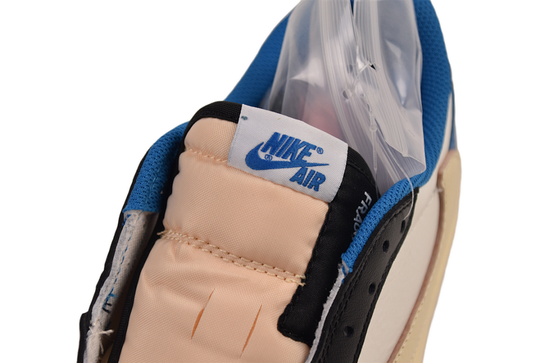 FC God Batch  Travis Scott x Fragment Design x Air Jordan 1 Low DM7866-140 