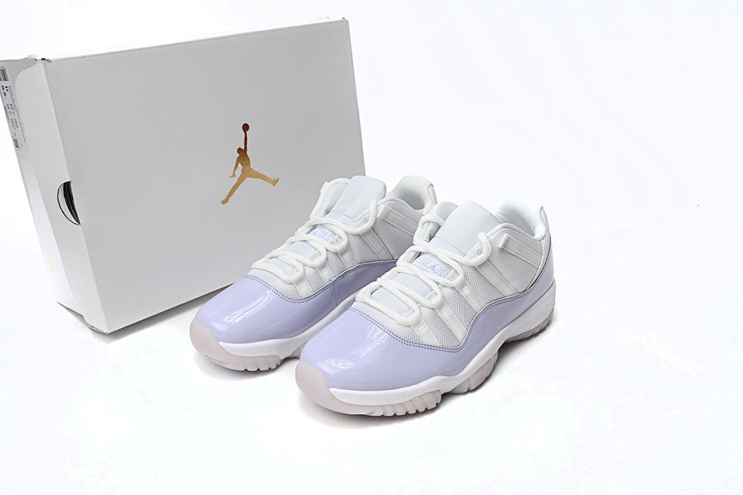  FC God Batch   Air Jordan 11 Low “Pure Violet” AH7860-101