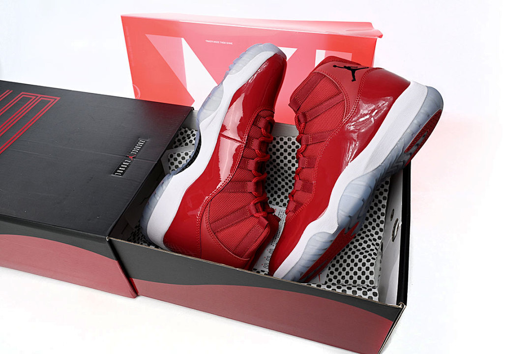 FC God Batch  Air Jordan 11 Retro Win Like 96  378037-623