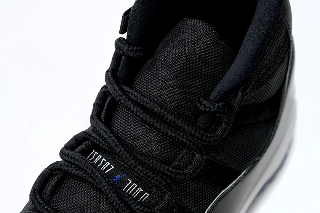 FC God Batch  Air Jordan 11   378037-003