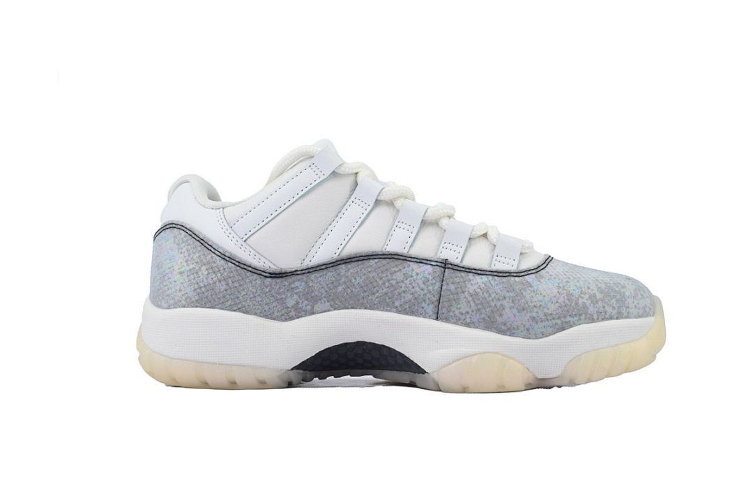 FC God BatchAir Jordan 11 Low “Snakeskin”  HQ7000-001 