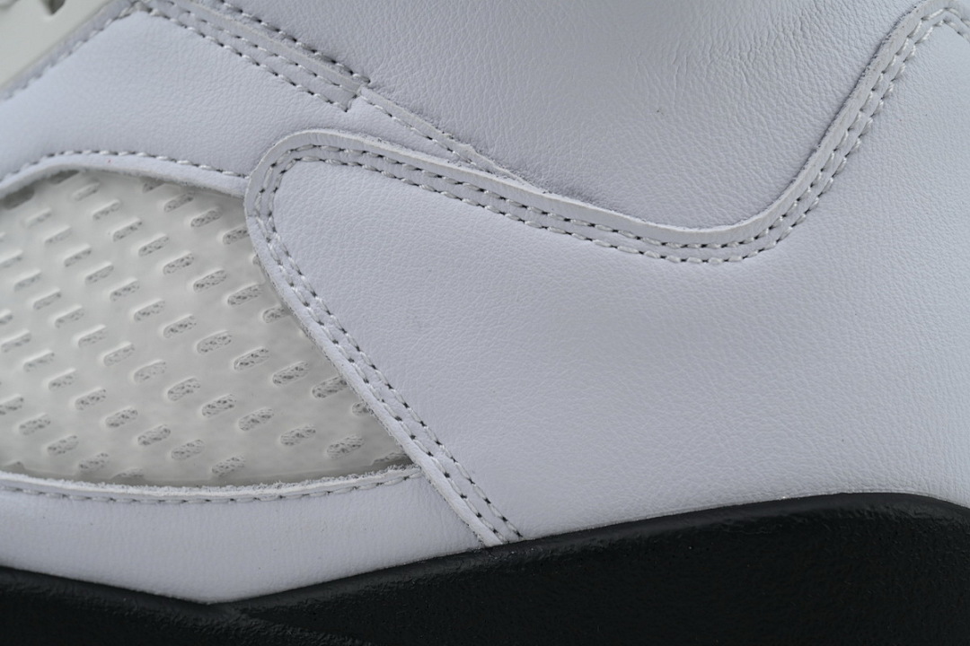 FC God Batch   Air Jordan 5 Retro 'Fire Red' DA1911-102