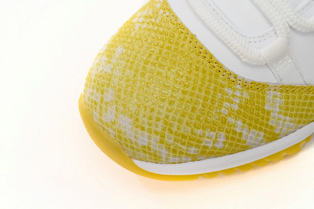 FC God Batch  Air Jordan 11 Low WMNS “Yellow Snakeskin” AH7860-107