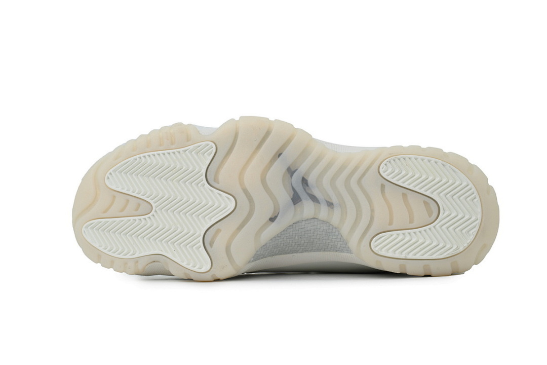 FC God Batch   Air Jordan 11 Retro 'Grand Finale' AR0715-110