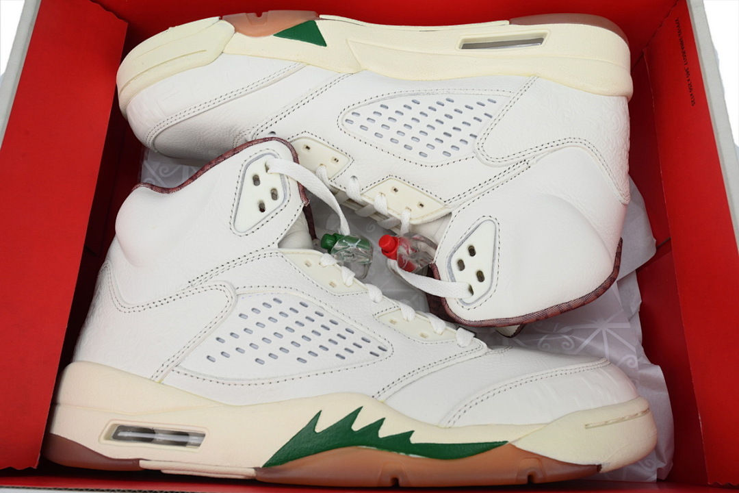 FC God Batch  Air Jordan 5 Retro 'El Grito - Sail' HF8833-100 