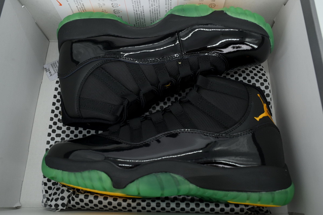 FC God Batch   Air Jordan 11 Retro Tropical CT8012-037