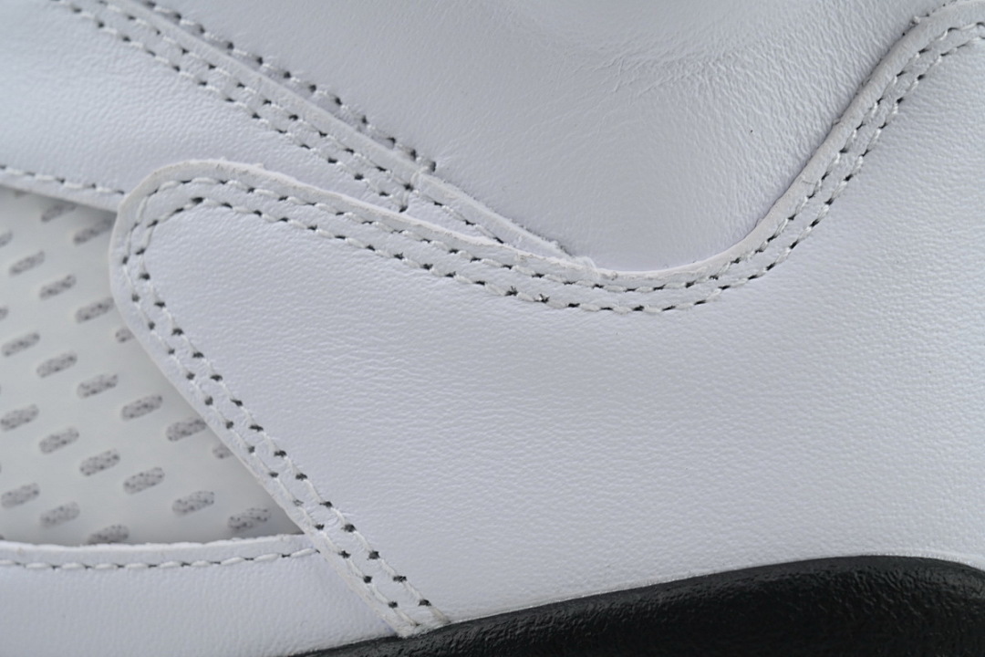 FC God Batch  Air Jordan 5 Retro 'White Black'  DD0587-110 