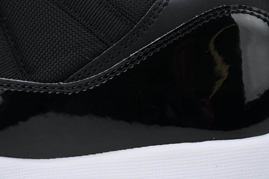 FC God Batch Air Jordan 11 Retro Low 'Bred'  FV5104-006 