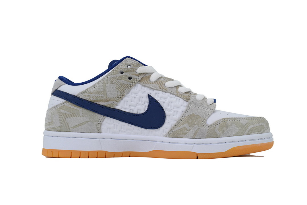 FC God Batch Rayssa Leal x Nike Dunk Low SB  FZ5251-001 