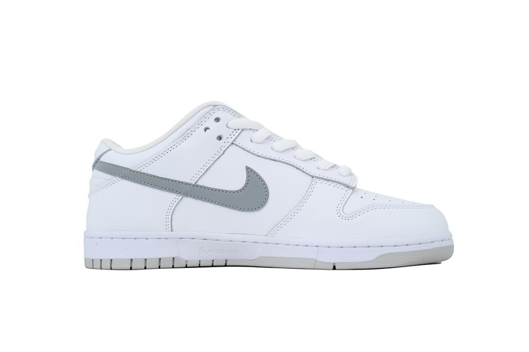 FC God Batch   Nike Supreme x Dunk Low SB 'White Metallic Silver'  HQ8487-100