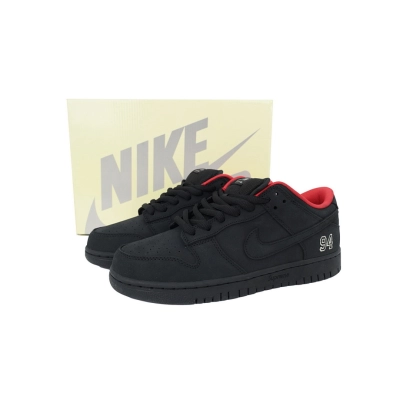FC God Batch   Supreme x Nike Dunk Low SB 'Black' HQ8487-001 02